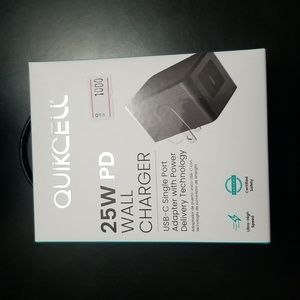 SOLD!!!Nwot Quikcell Wall charger